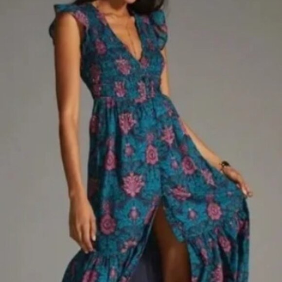 Anthropologie Dresses & Skirts - Anthropologie The Peregrine Midi Dress Medium